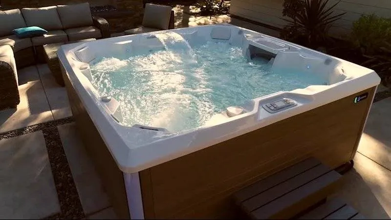Hot-spring-best-hot-tubs-and-spas