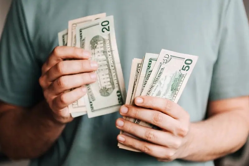 Grow a blog and make money from it
